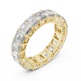 6 carat - 4.7 mm Glamorous Emerald cut Moissanit Band