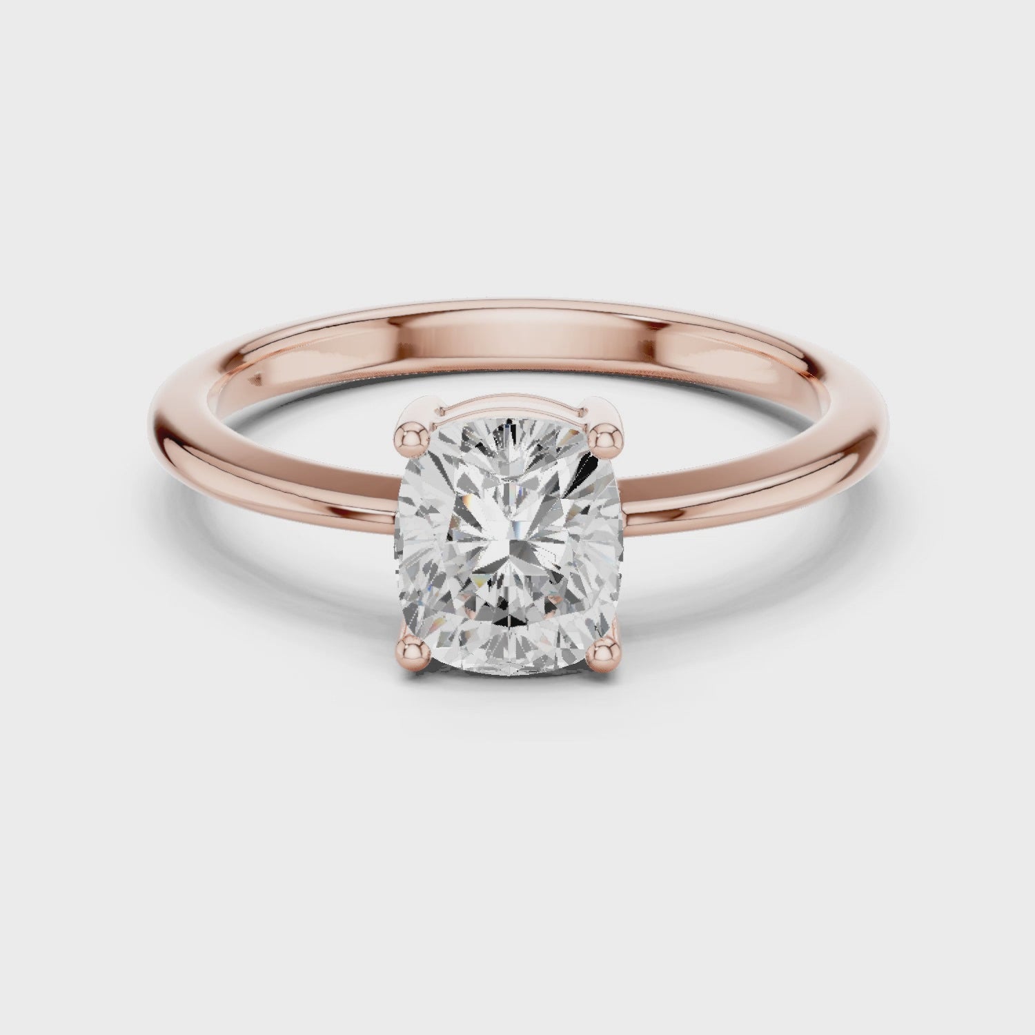 1 Carat Elegant Oval Cut Moissanite Ring