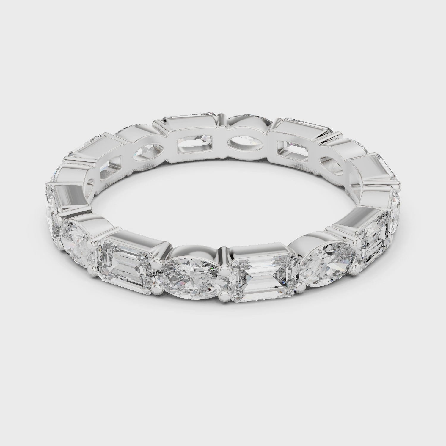 2.7 mm Elegant Baguette cut Moissanite Band
